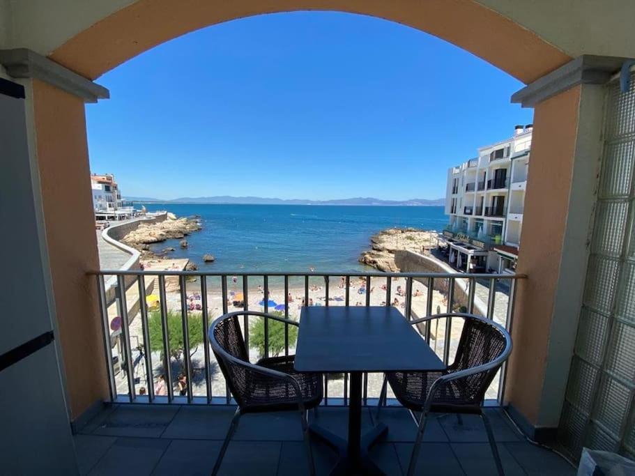 Apartament Bonaire L' Escala Exteriör bild